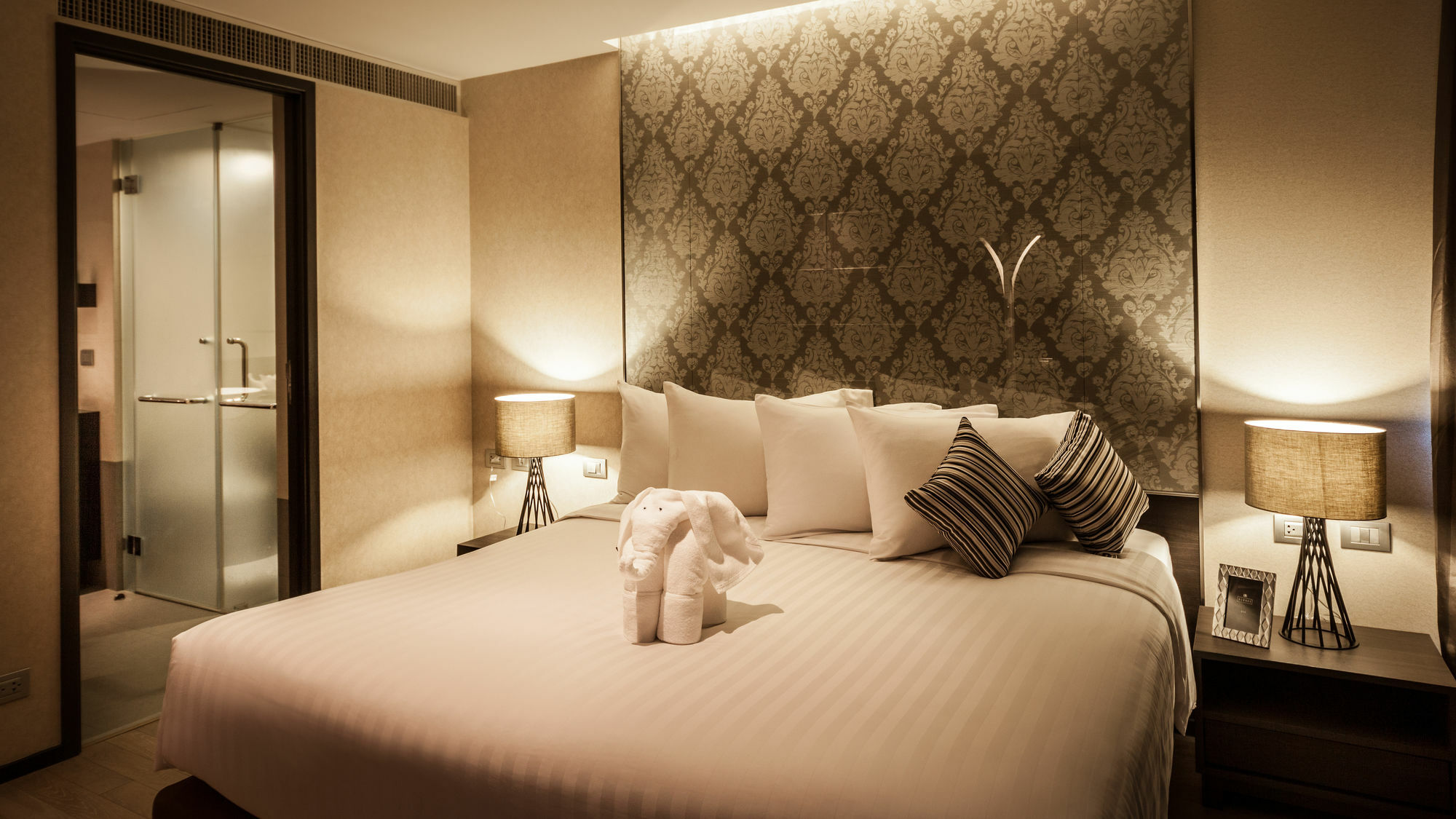 Hotel Arcadia Ploenchit By Compass Hospitality