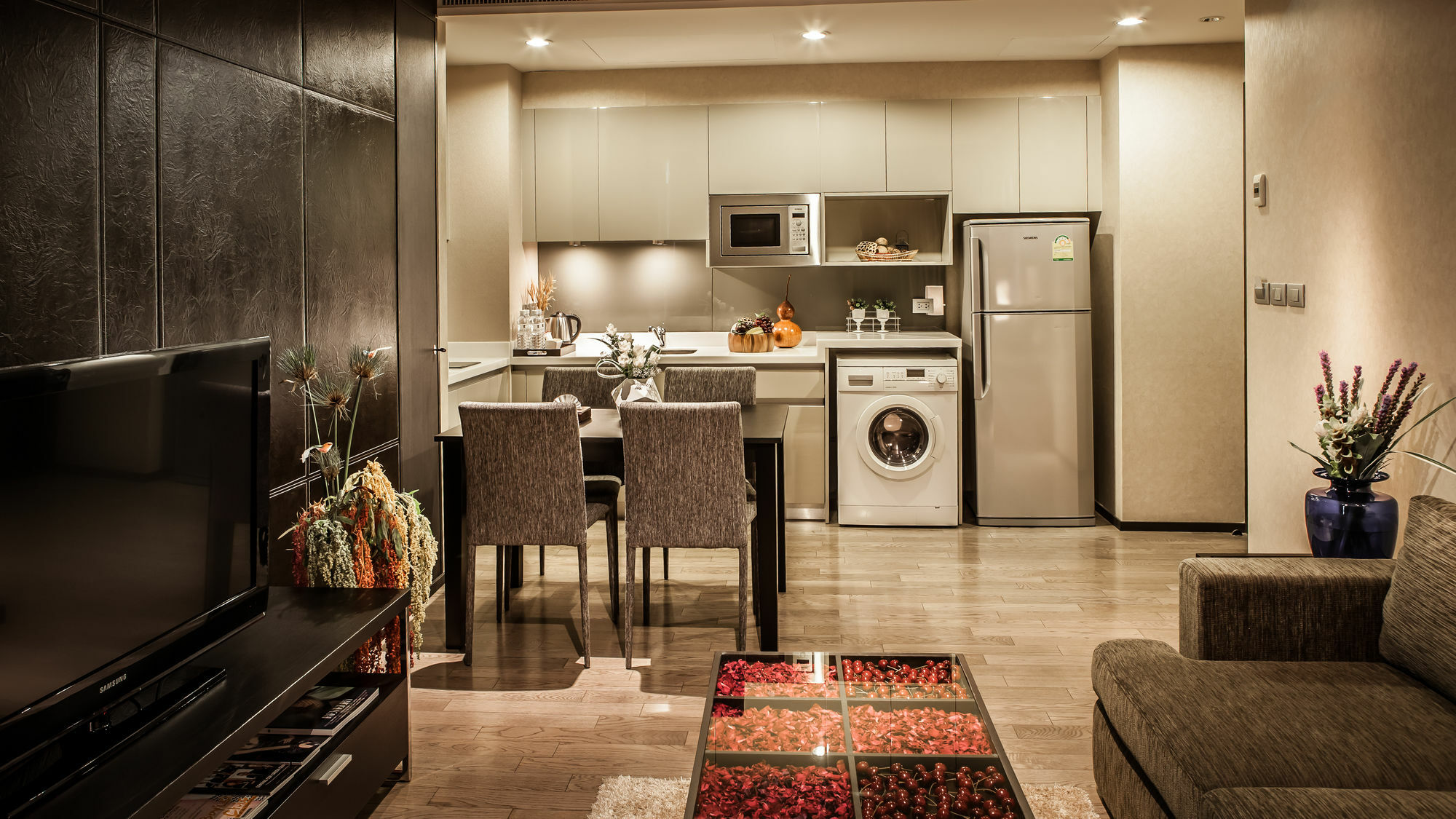 Hotel Arcadia Ploenchit By Compass Hospitality Bangkok