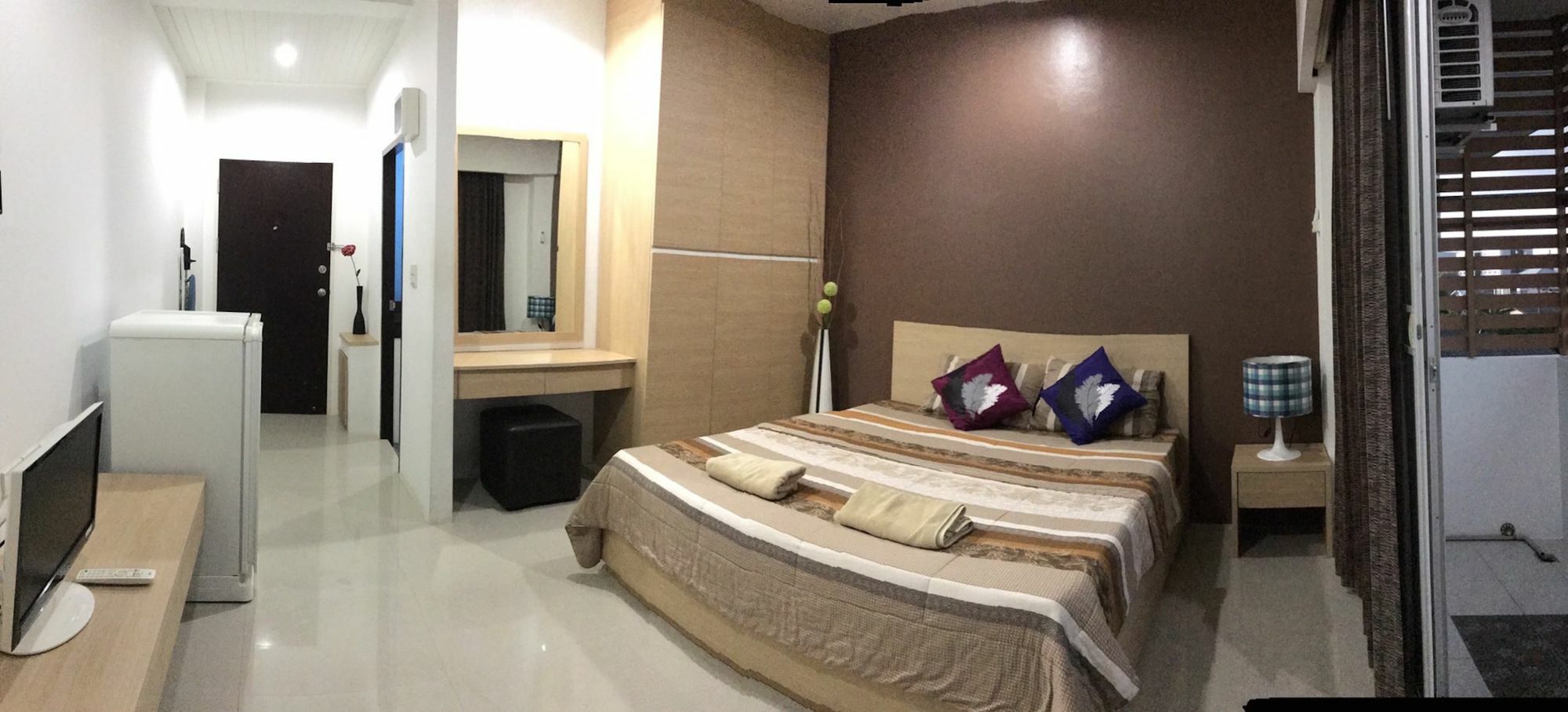 Ruan Plaisoi Bangkok