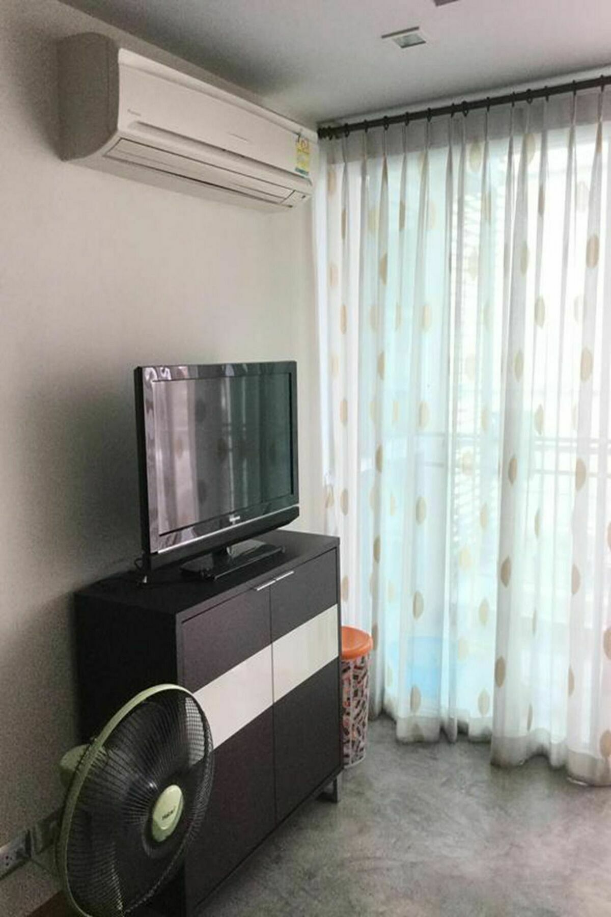 The Fah Apartment *