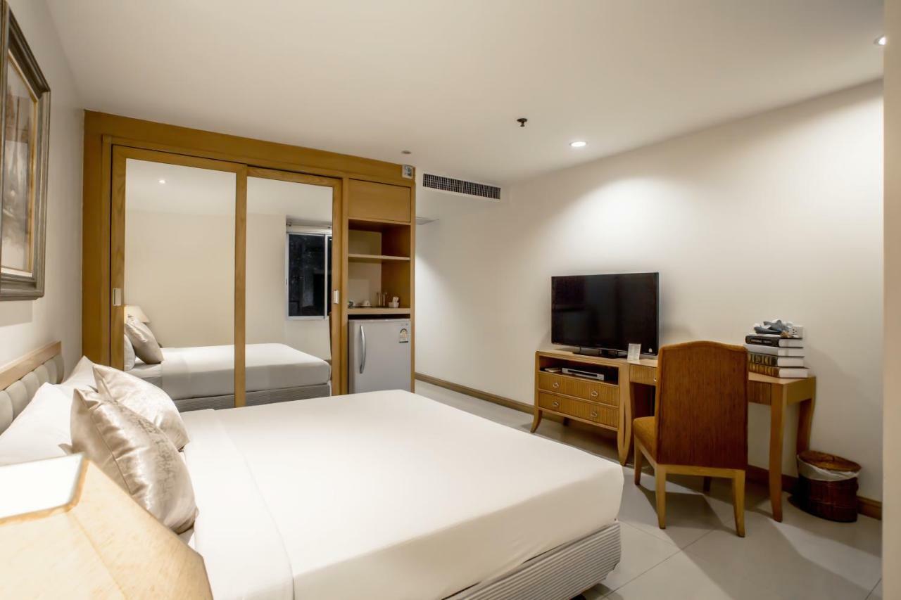 Hotel Hope Land Sukhumvit 24 4*