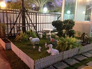 Friends House 3* Bangkok