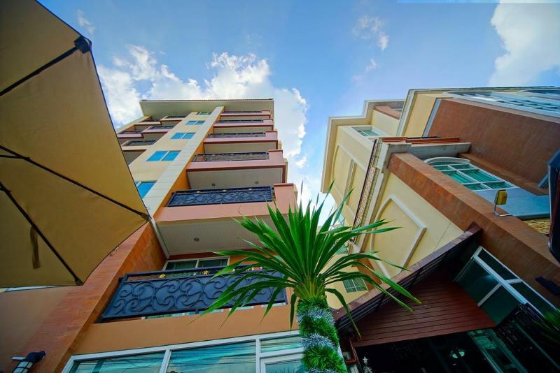 Greenview Ekkamai 10 3* Bangkok