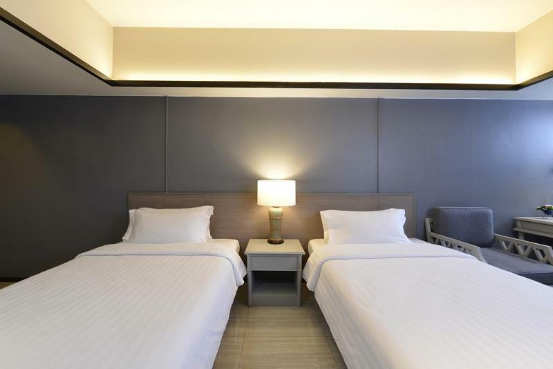 Tinidee Golf Club Hotel