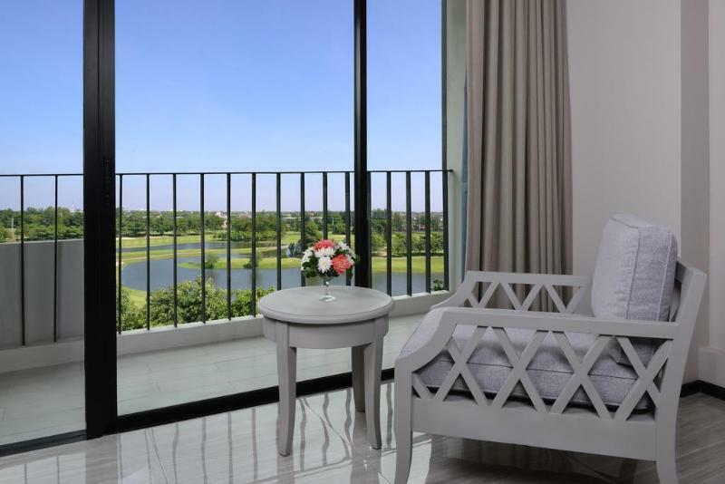 Tinidee Golf Club Bangkok