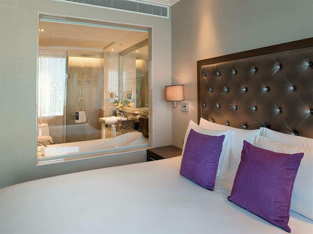 Radisson Blu Plaza Hotel Bangkok