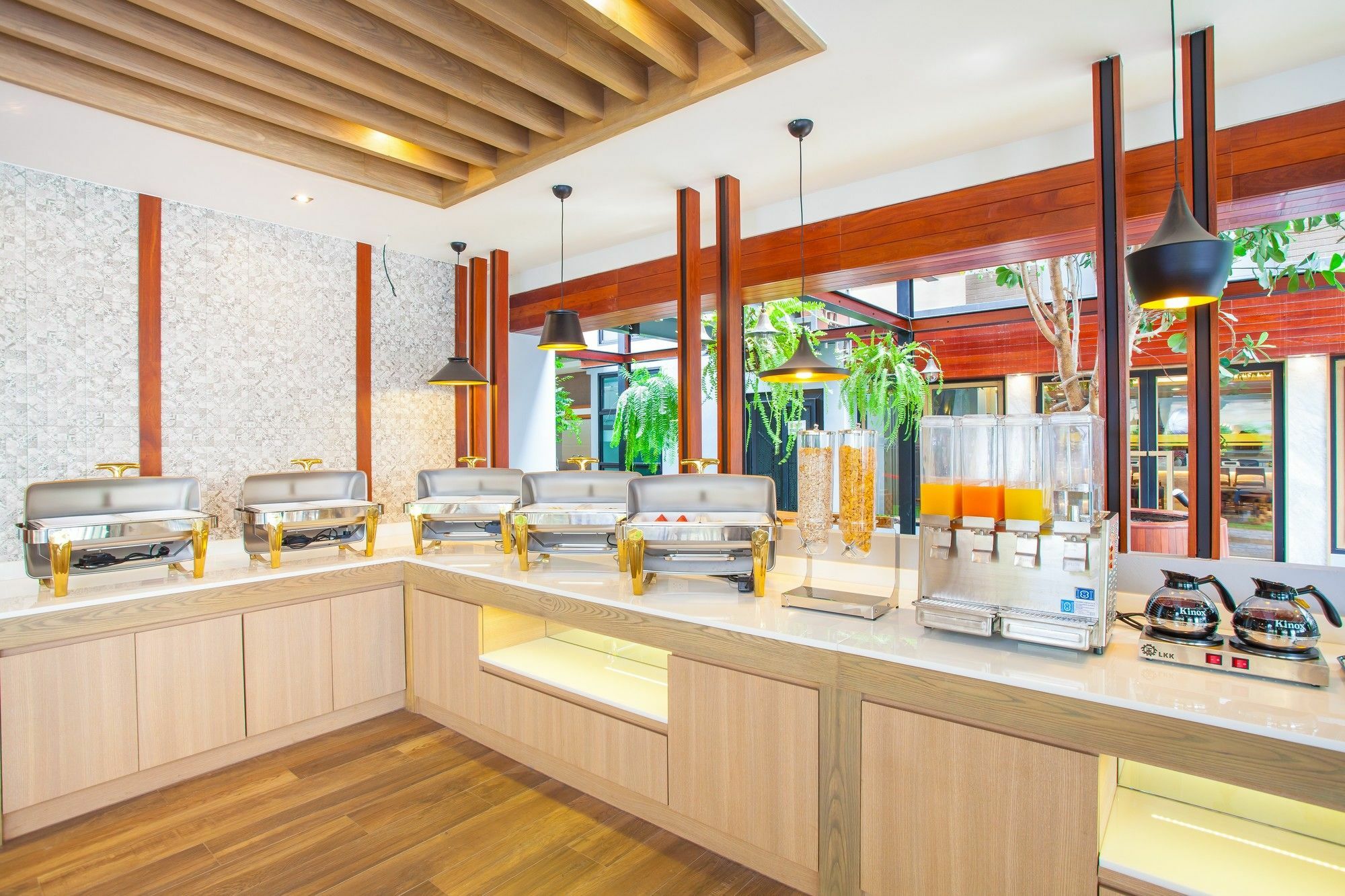 New Siam Palace Hotel 3*