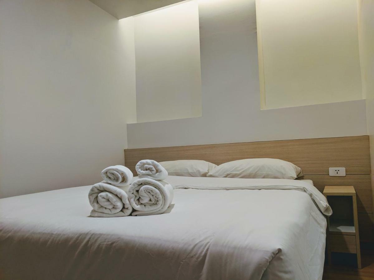 Hostel Good One Poshtel & Cafe Bar Bangkok