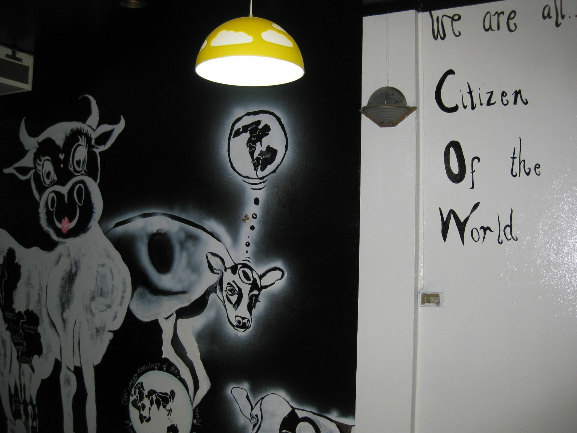 Hostel Mad Cow *