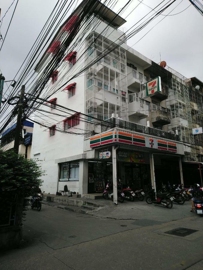 Pangsapuri 808 Bangkok