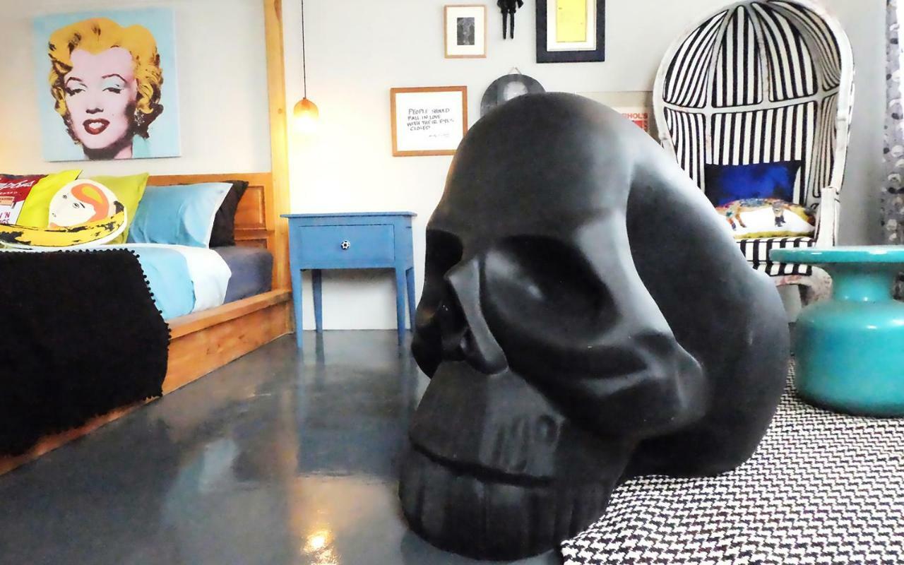 Villa Artistic And Quirky With A Copper Bath And Complimentary Snack Bangkok