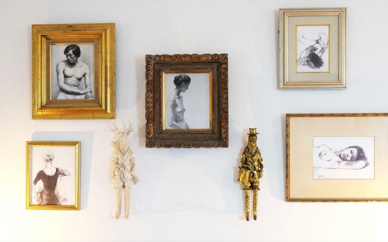 Artistic And Quirky With A Copper Bath And Complimentary Snack Bangkok