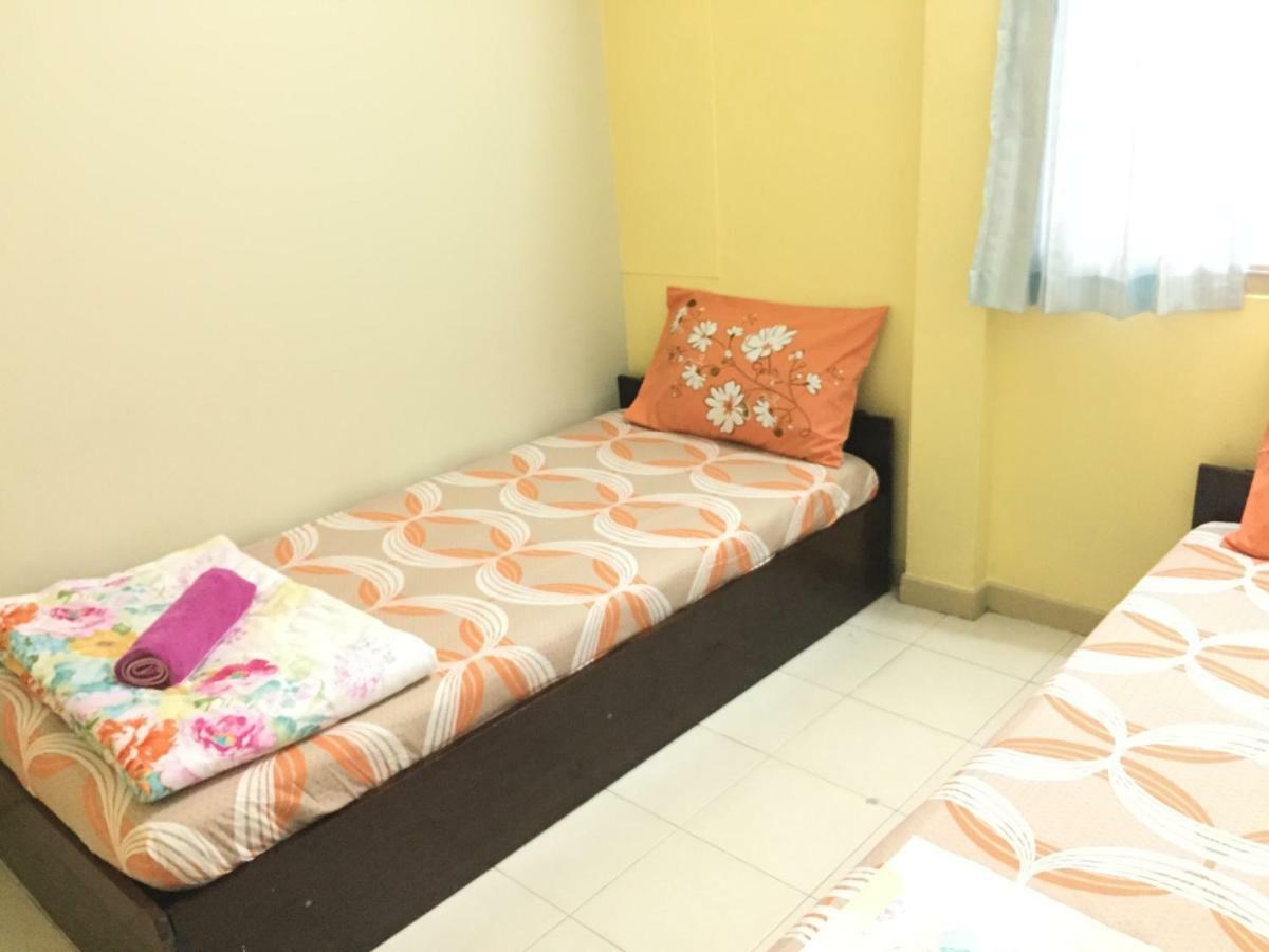 Nat 2 * Bangkok
