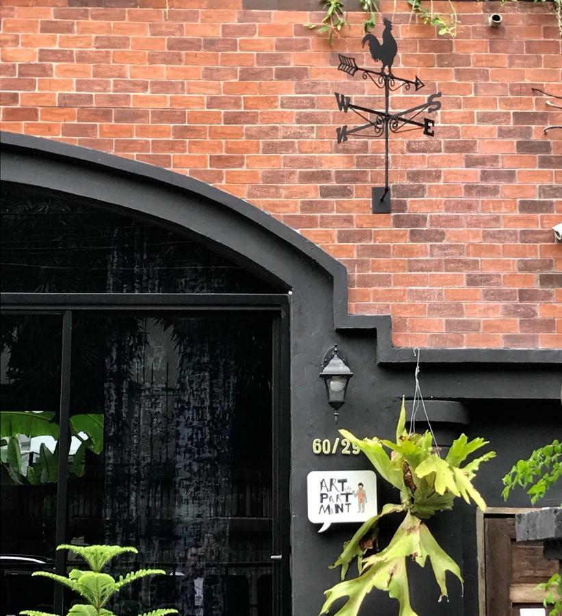 Artistic And Quirky With A Copper Bath And Complimentary Snack * Bangkok