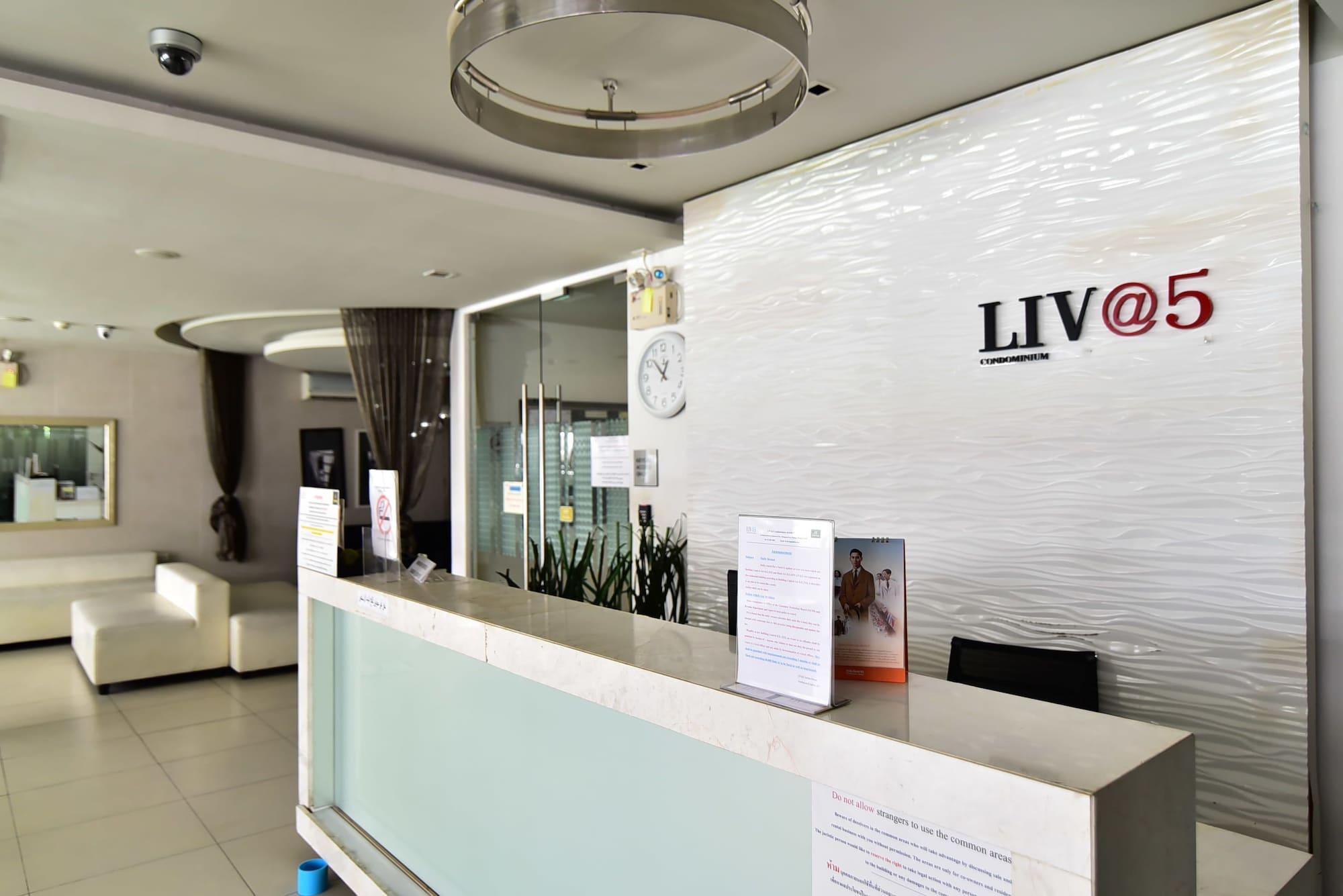 Liv At 5 Apartment Bangkok