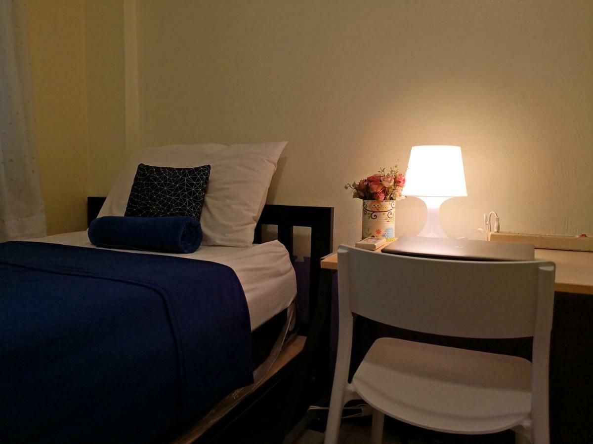Hostel Chan Cha La 99 *