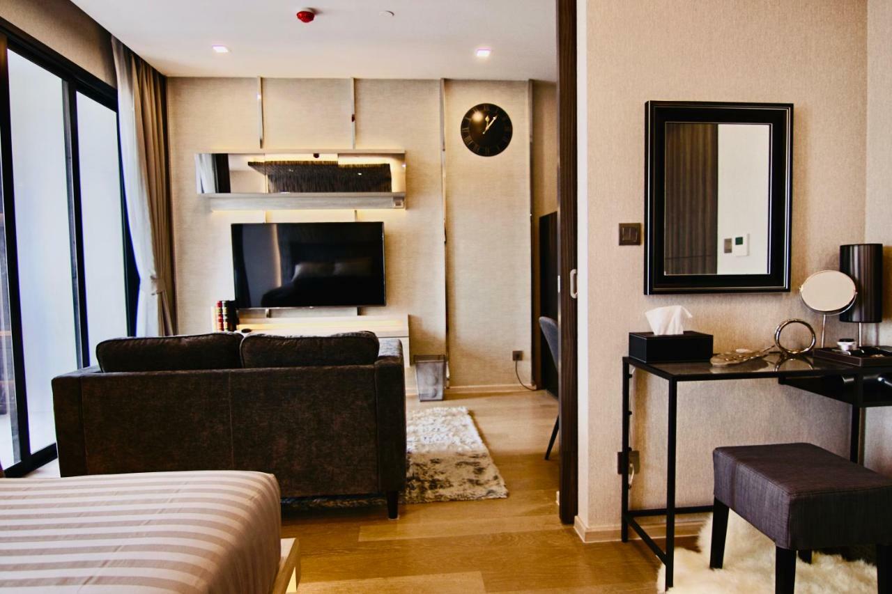 Luxurious & Romantic In The Heart Of Bkk. Mrt/bts! Apartment *