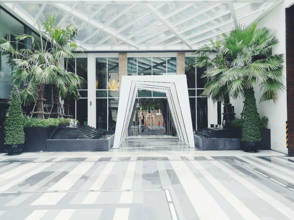 Interlux Premier Sukhumvit 13