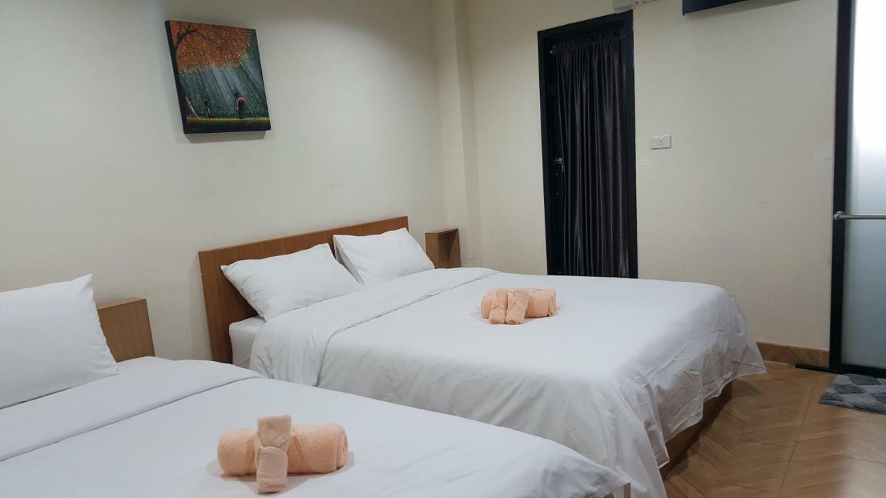Hotel Double D & Cafe Bangkok