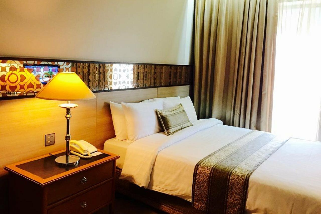 Hotel Indra Regent 4*