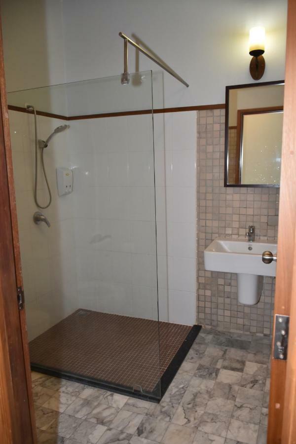 Hotel Dinso 3*