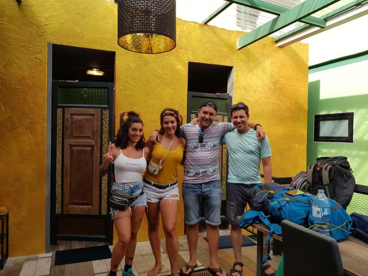 Hostel Tepbunthom