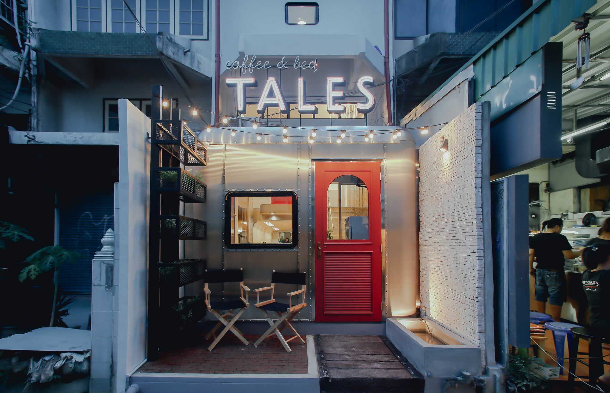Tales Khaosan