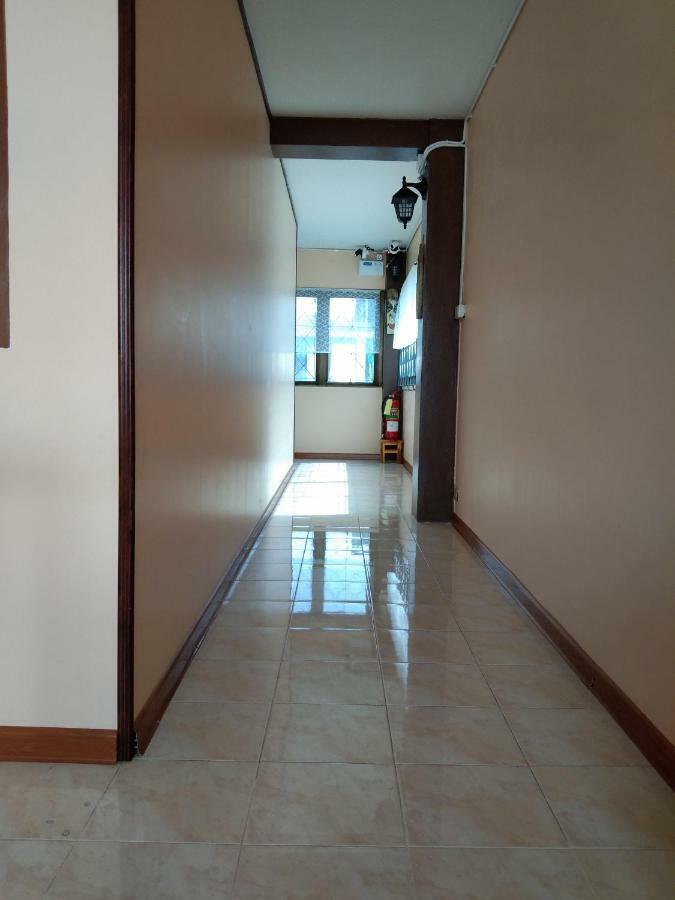 Ruan Ben Ja Don Mueang,bangkok Hostel Bangkok