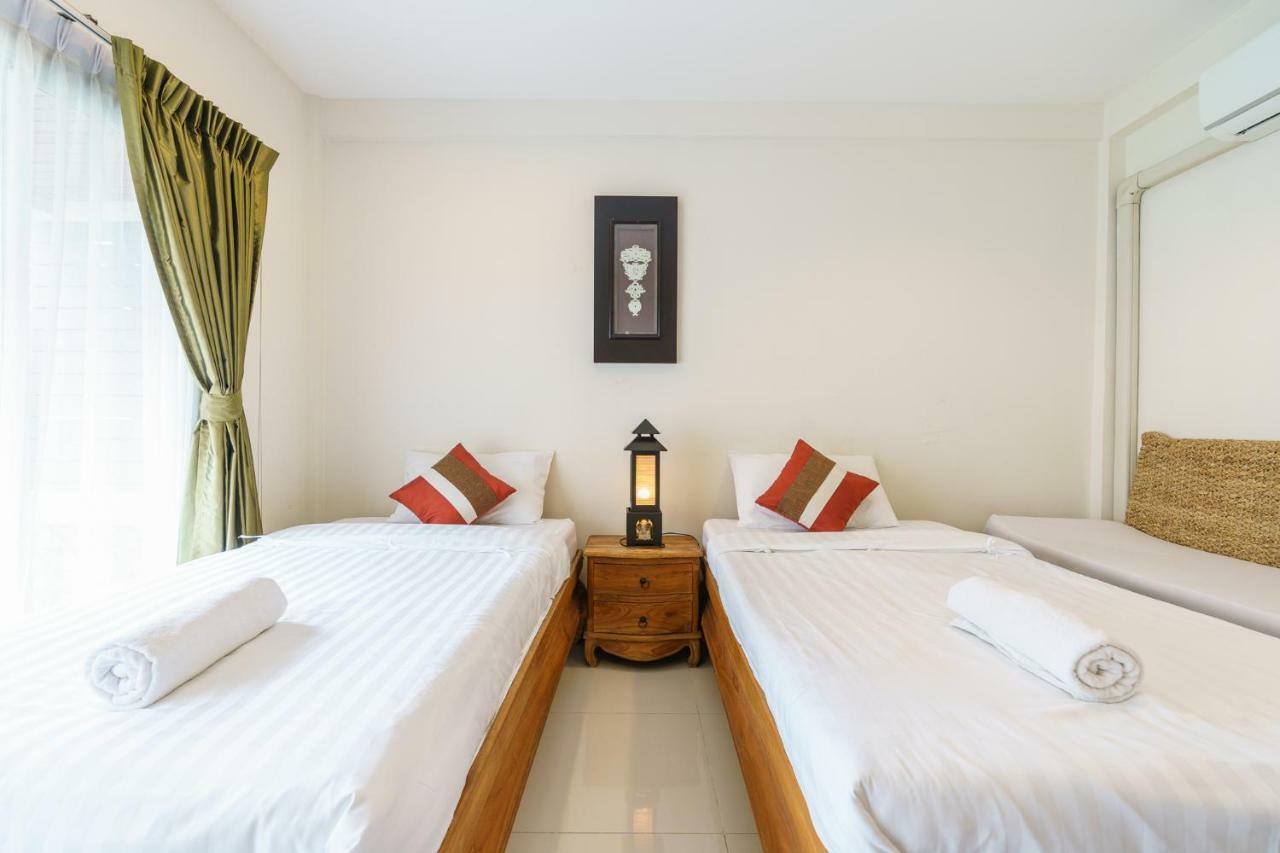 39 Living Apartment