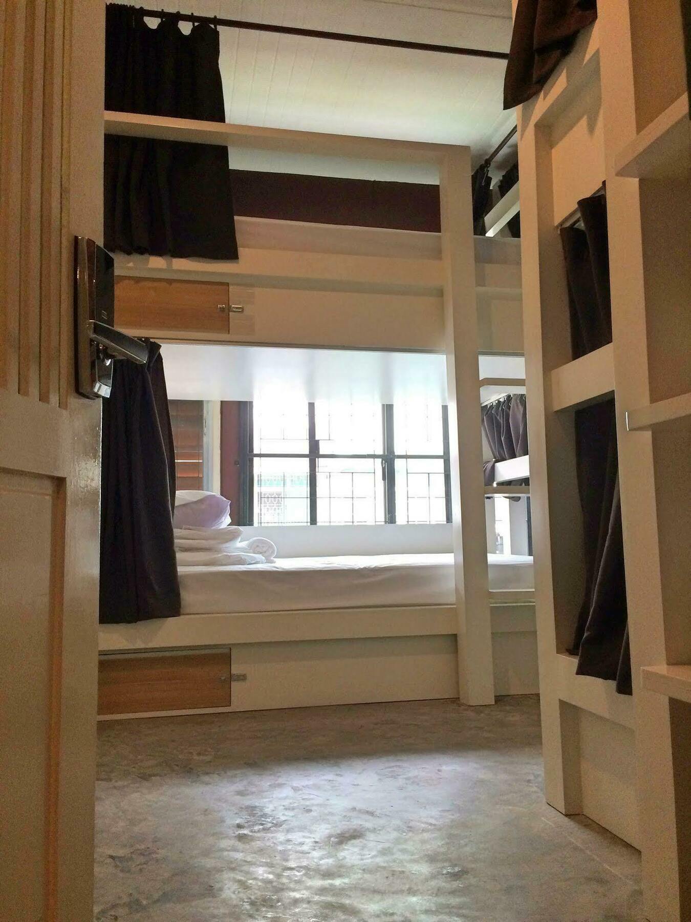 Yoo Yen Pen Sook Hostel *