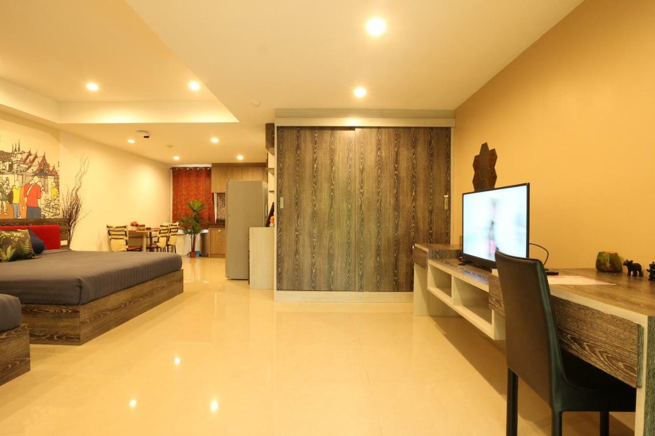 Serena Sathorn Apartment