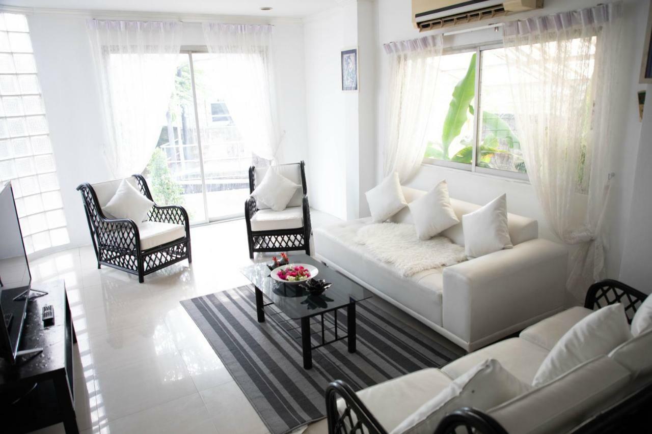 Inn Waterside