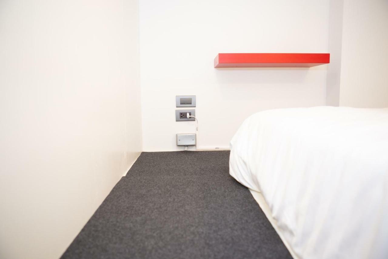 Rich8 Hostel *
