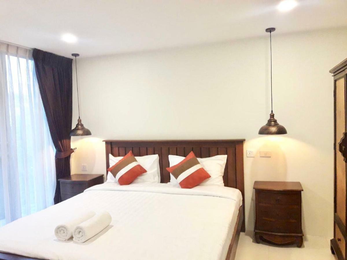 39 Living Apartment