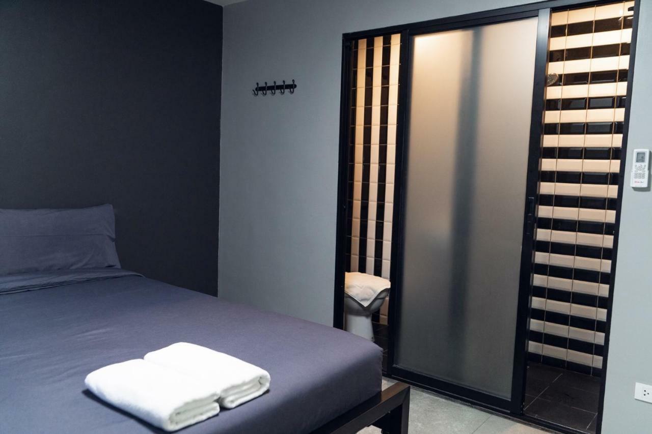 S Heaven Short & Long Hotel Bangkok