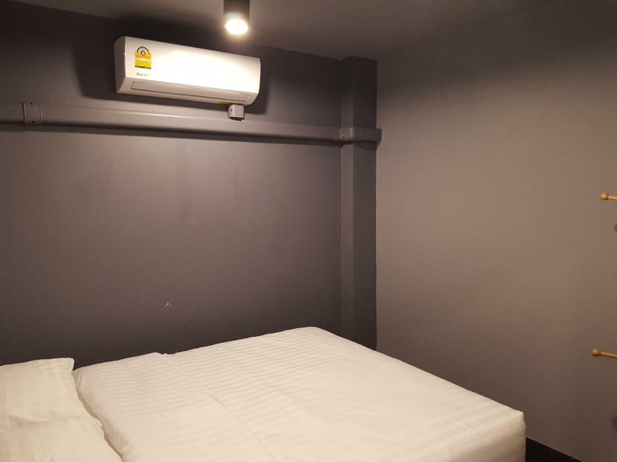 Sleepcatshostel Hotel