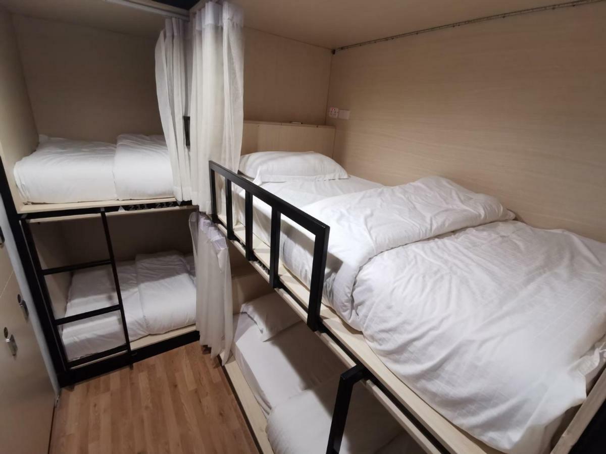 Bed To Hostel *