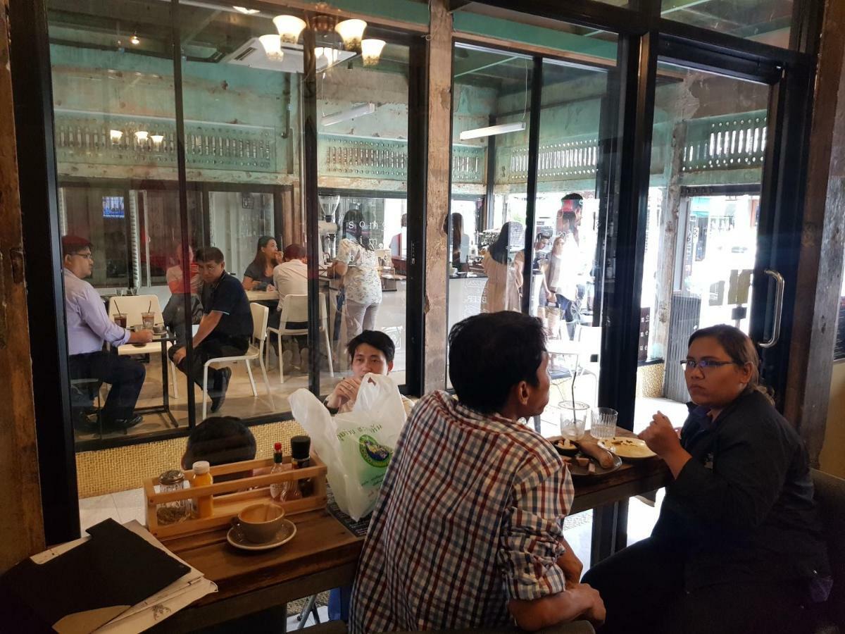 Hostel Tepbunthom Bangkok