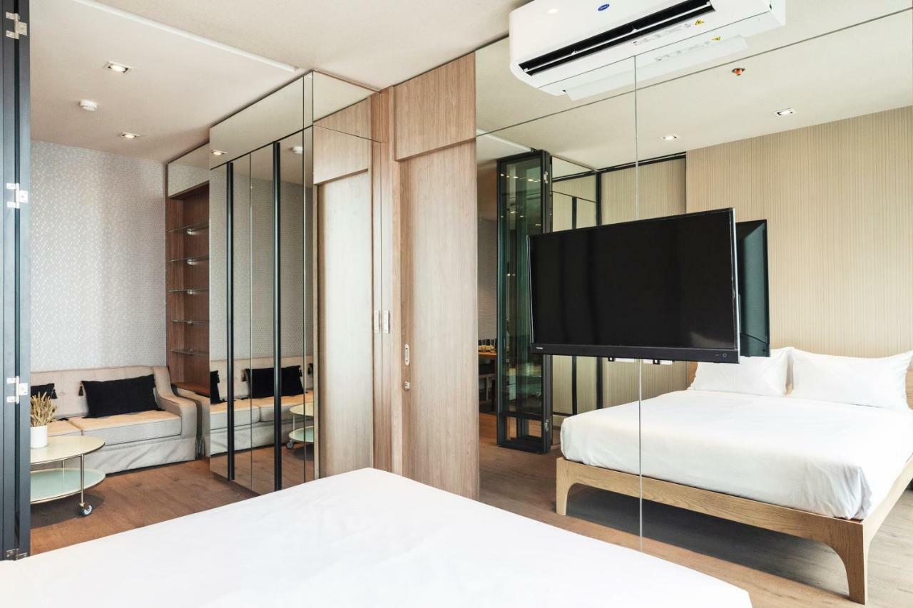 Park 24 By Favstay Bangkok