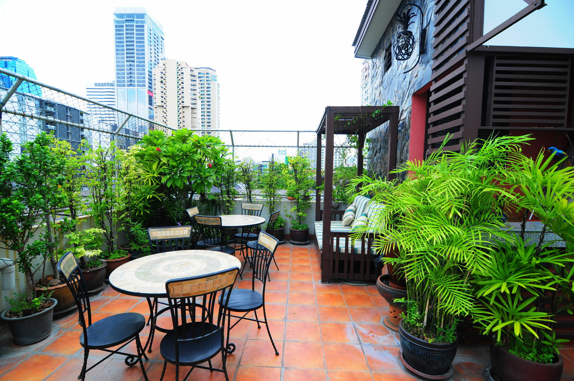 Resort Baan Sukhumvit Soi 18