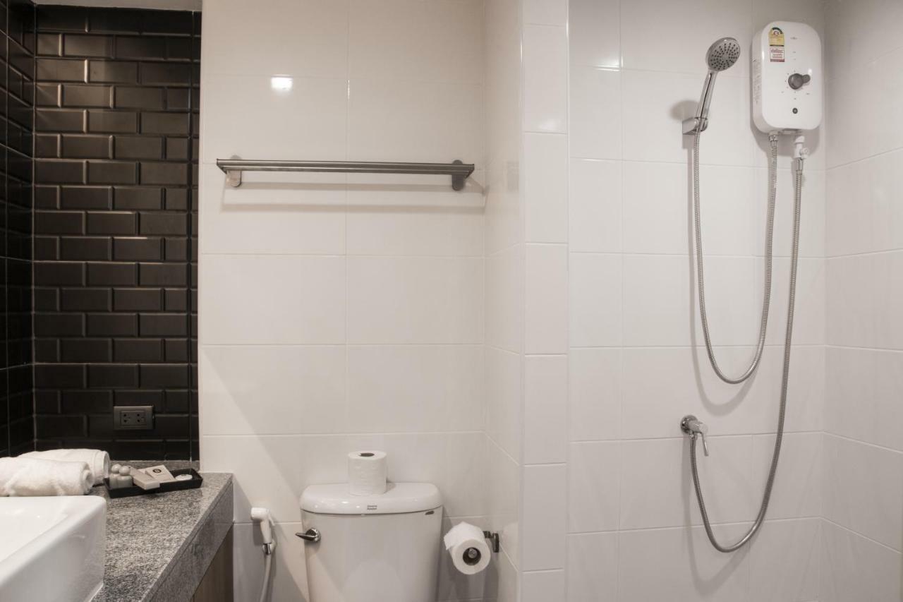 B Hotel 4*