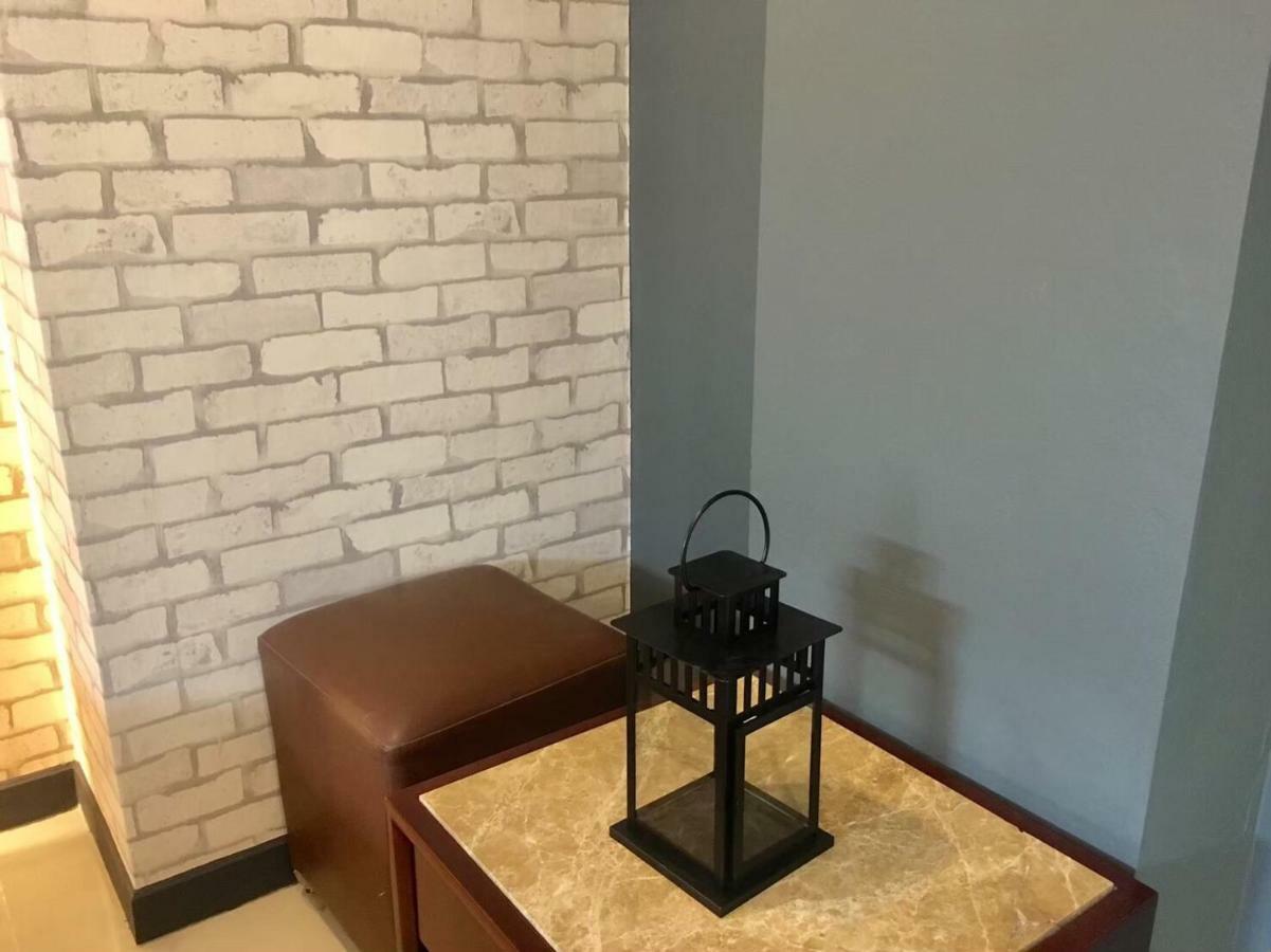 Hotel Ton Aor Place