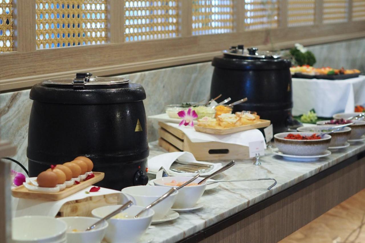 Eleven Sukhumvit 11 Hotel Bangkok