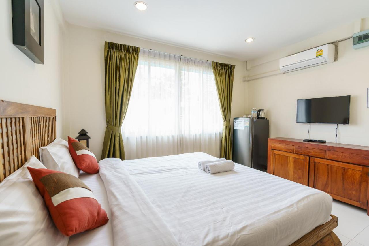 39 Living Apartment *
