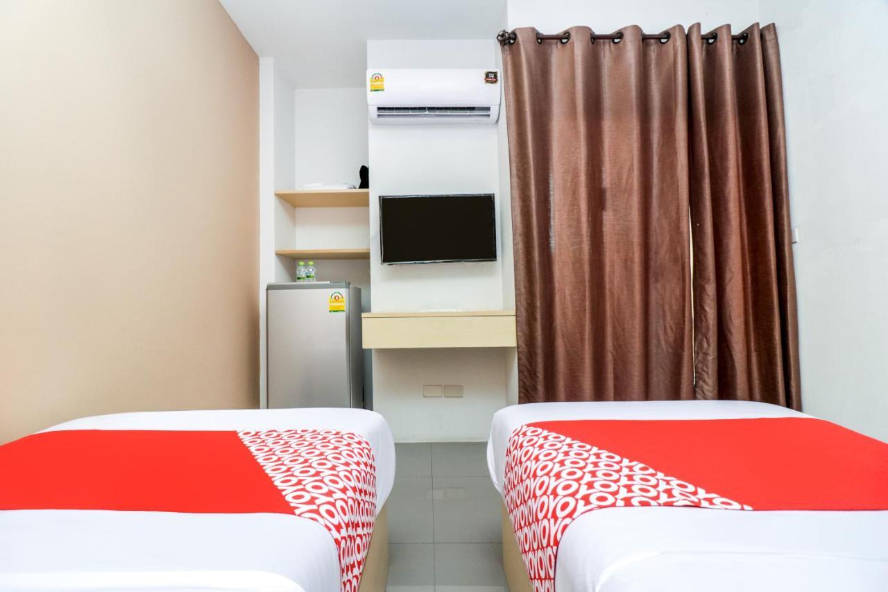 Oyo 127 D-well Hotel Bangkok