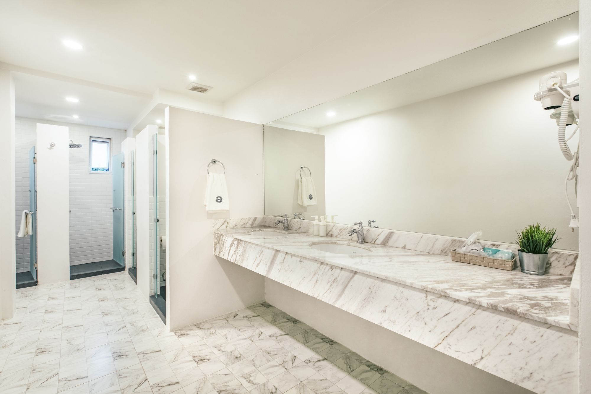 Chamberlain - Adults Only Hotel Bangkok