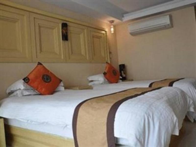 Upar Sukhumvit 11 Nana Hotel