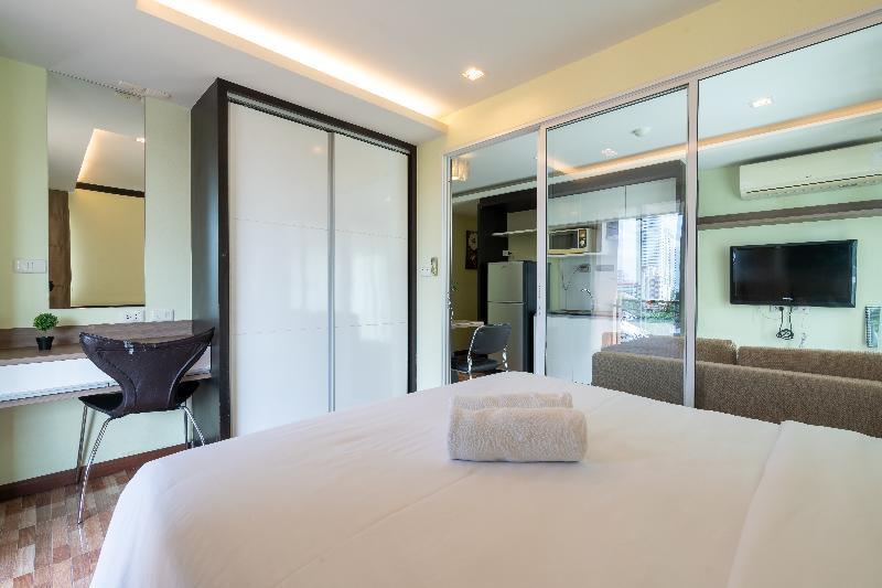 Greenview Ekkamai 10 Bangkok