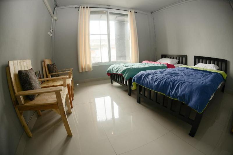 Hotel Oyo 421 Guyasuka & Cafe