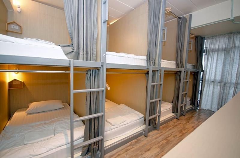 Good Day Hostel